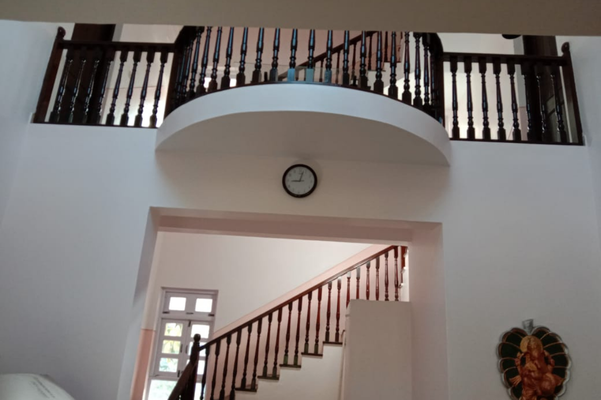 3BHK-bungalow-at-kihim-Beach-hall-view