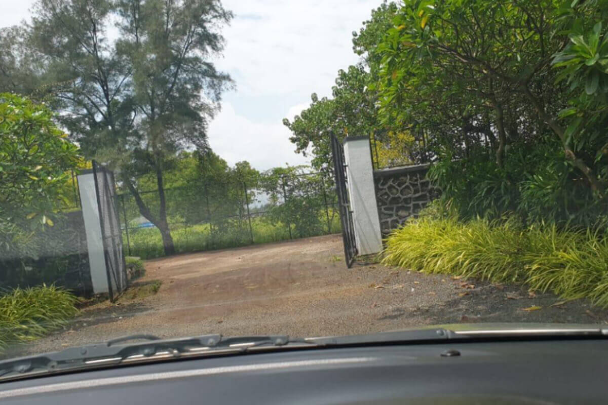 6-Acres-land-for-sale-near-kihim-beach